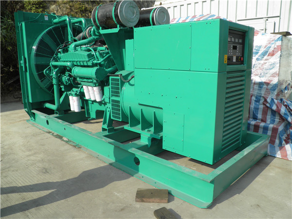 昂昂溪发电车出租-柴油发电机散热器怎样散热