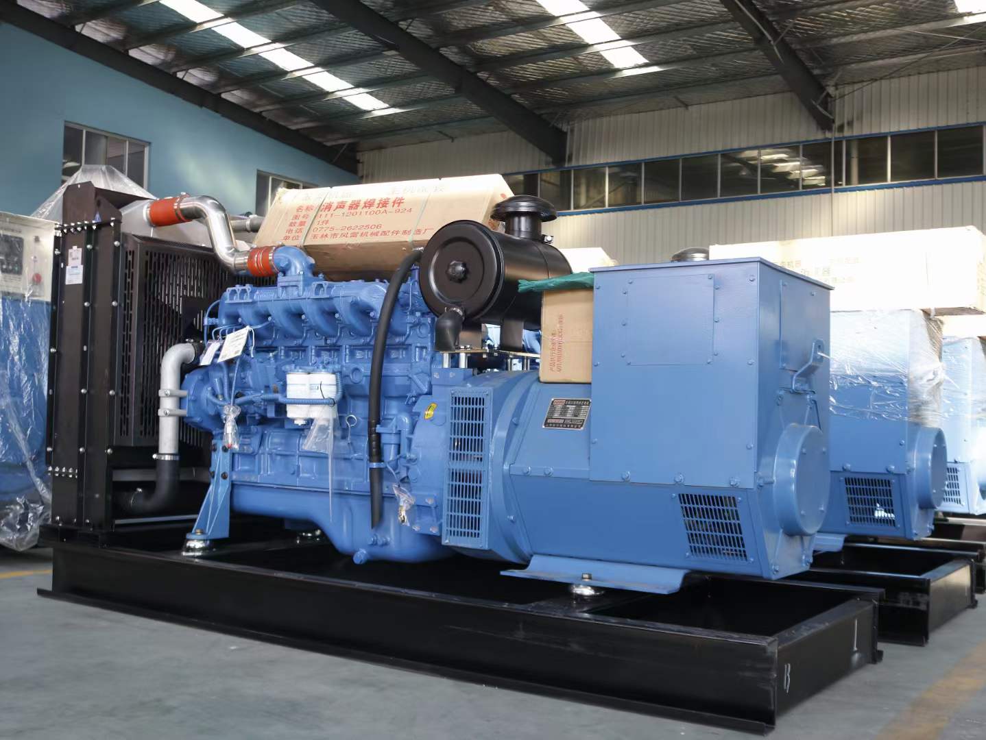 昂昂溪柴油发电机组空气滤清器多久需要更换一次？