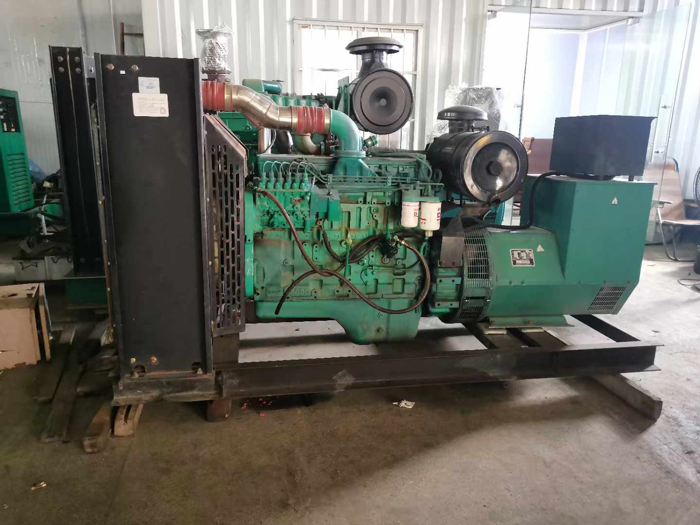 昂昂溪发电机租赁如何确定电缆的承载电流是否在安全范围内？