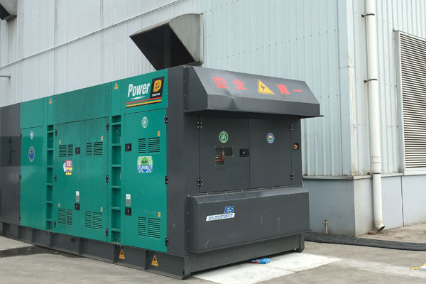 昂昂溪燃油滤清器的更换流程是怎样的？