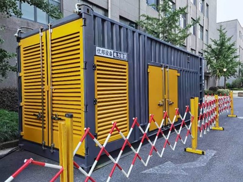 昂昂溪如何使用转速表检查发动机的转速？