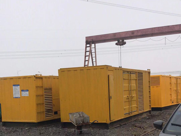 昂昂溪100kw柴油发电机组每小时油耗？