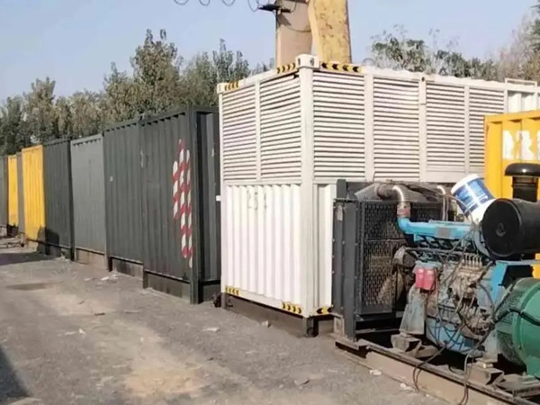 昂昂溪200KW柴油发电机机组每小时油耗是多少？