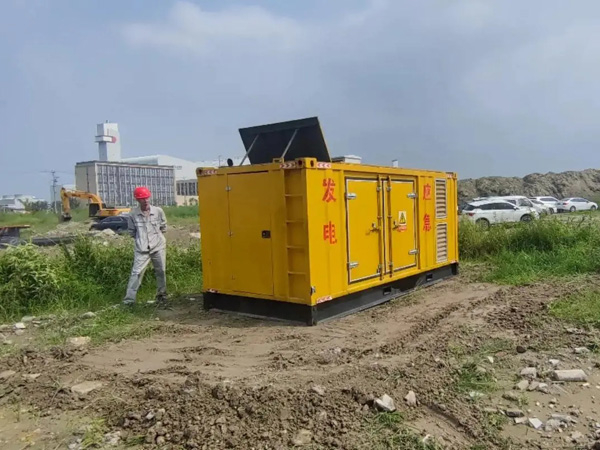 昂昂溪冬季低温环境下，发电机组启动电瓶的容量需求是否会增加？